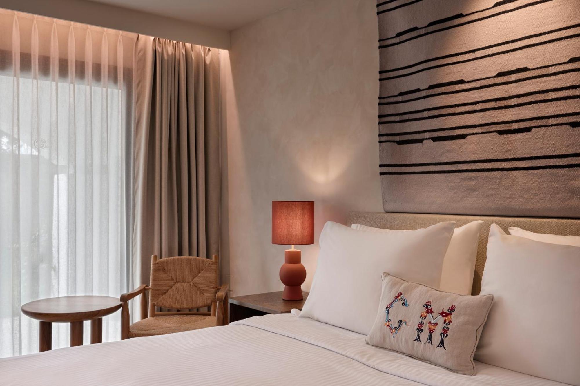 Exclusive-suites voor volwassenen met uitzicht op zee - met Premium-voordelen (16+)