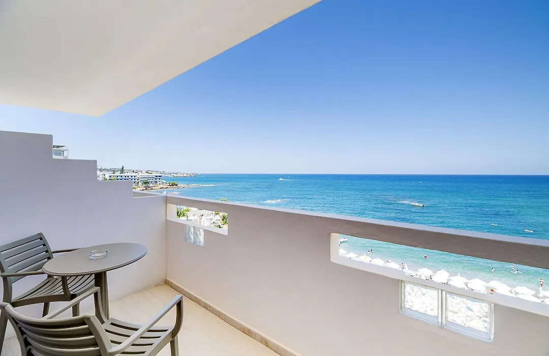 Evelyn Beach Hotel-1