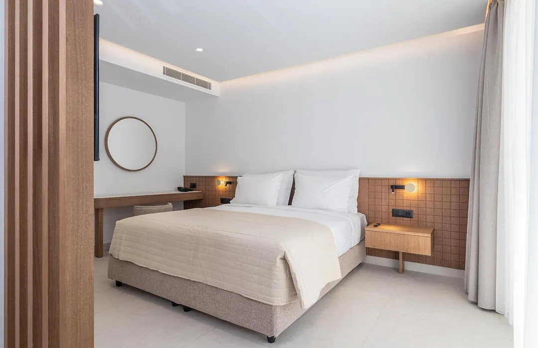 Galaxy Suites Boutique Resort (Adults Only)-1