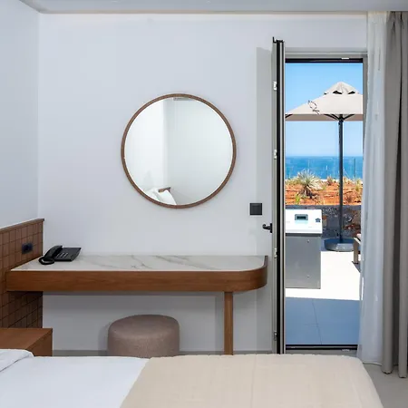Galaxy Suites Boutique Resort (Adults Only)-2